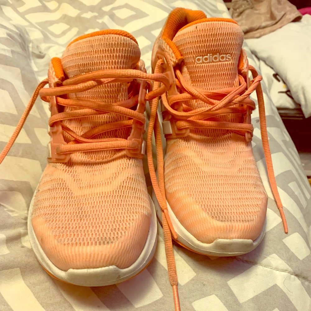 Size 8 Adidas Tennis Shoes